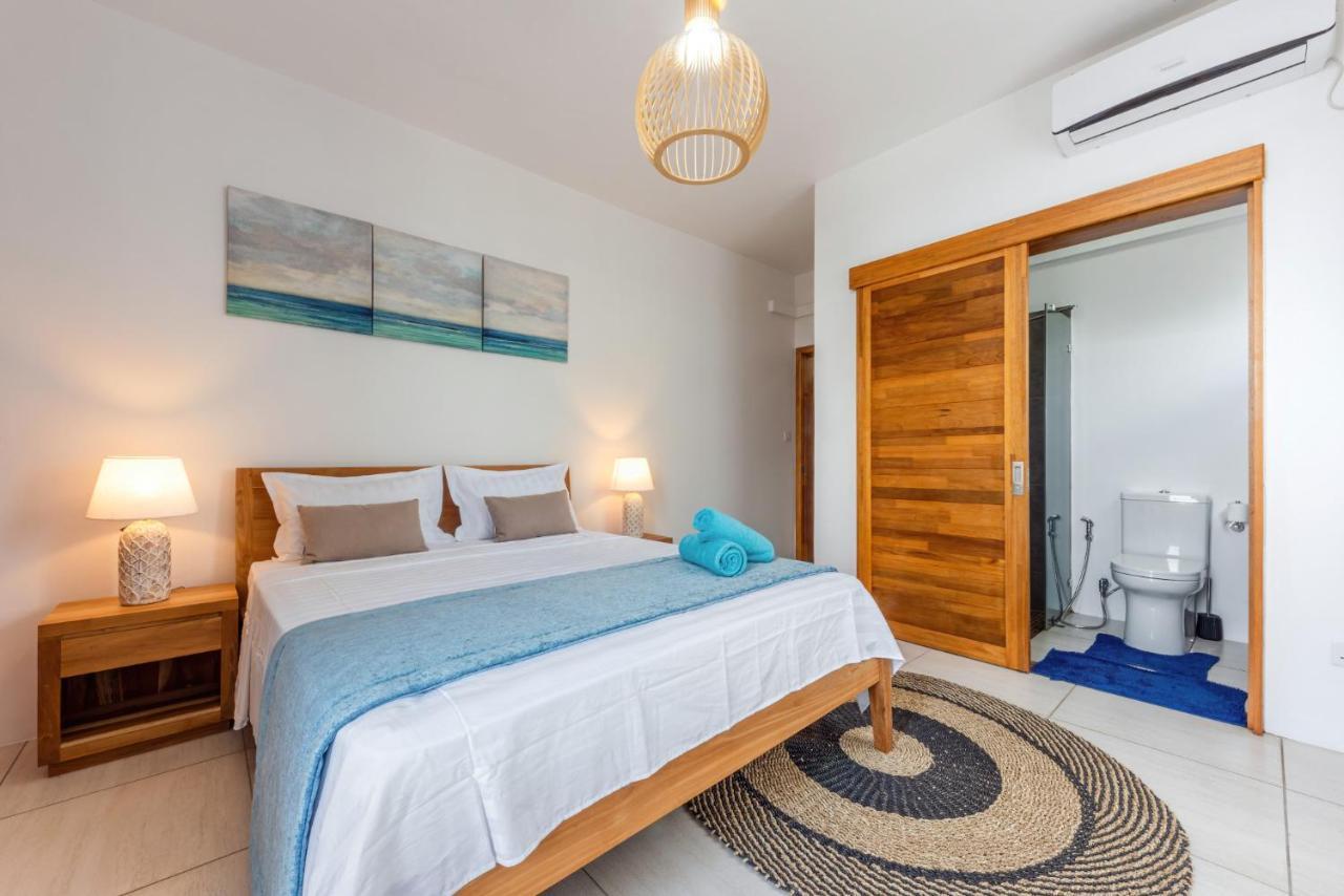 West Wood Holiday Apartment, C6 - Flic En Flac With Pool At A Quiet Location, Beautifully Decorated And Close To The Beach 外观 照片