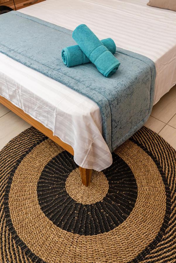 West Wood Holiday Apartment, C6 - Flic En Flac With Pool At A Quiet Location, Beautifully Decorated And Close To The Beach 外观 照片