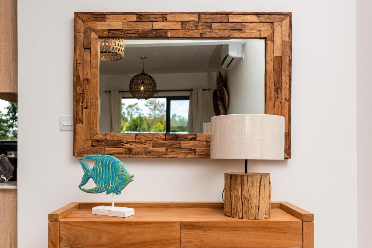 West Wood Holiday Apartment, C6 - Flic En Flac With Pool At A Quiet Location, Beautifully Decorated And Close To The Beach 外观 照片